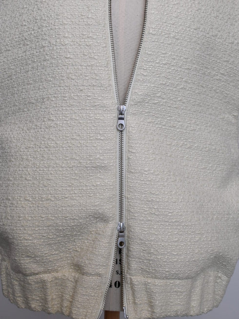 egg zip vest
